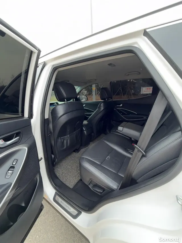 Hyundai Santa Fe 2014 · 2.0 AT