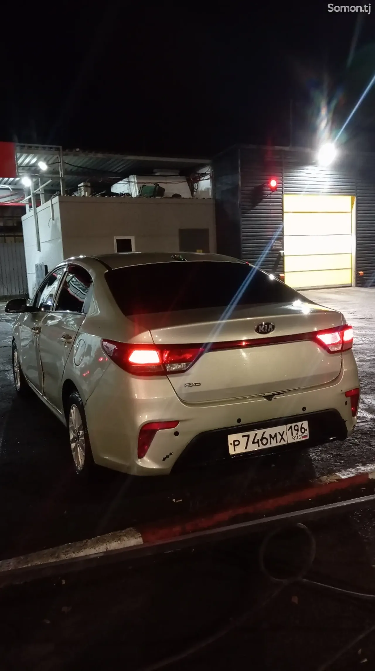 Kia Rio 2017 · 1.6 MT
