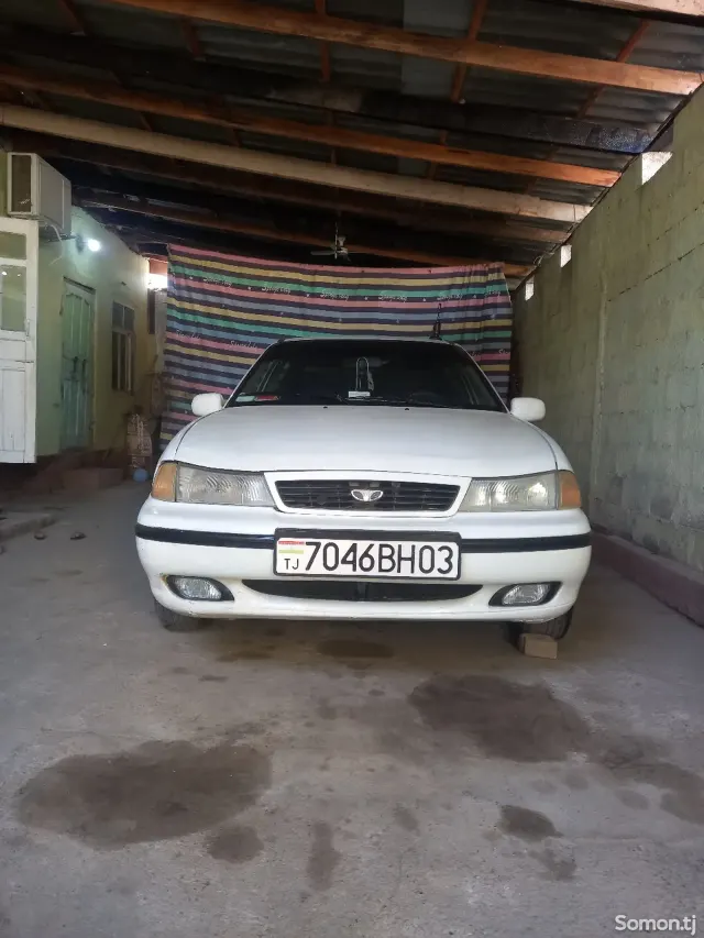 Daewoo Nexia 1996 · 1.6 MT