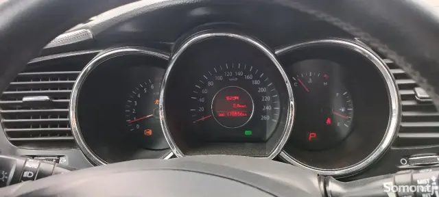 Kia K5 2011 · 2.0 AT