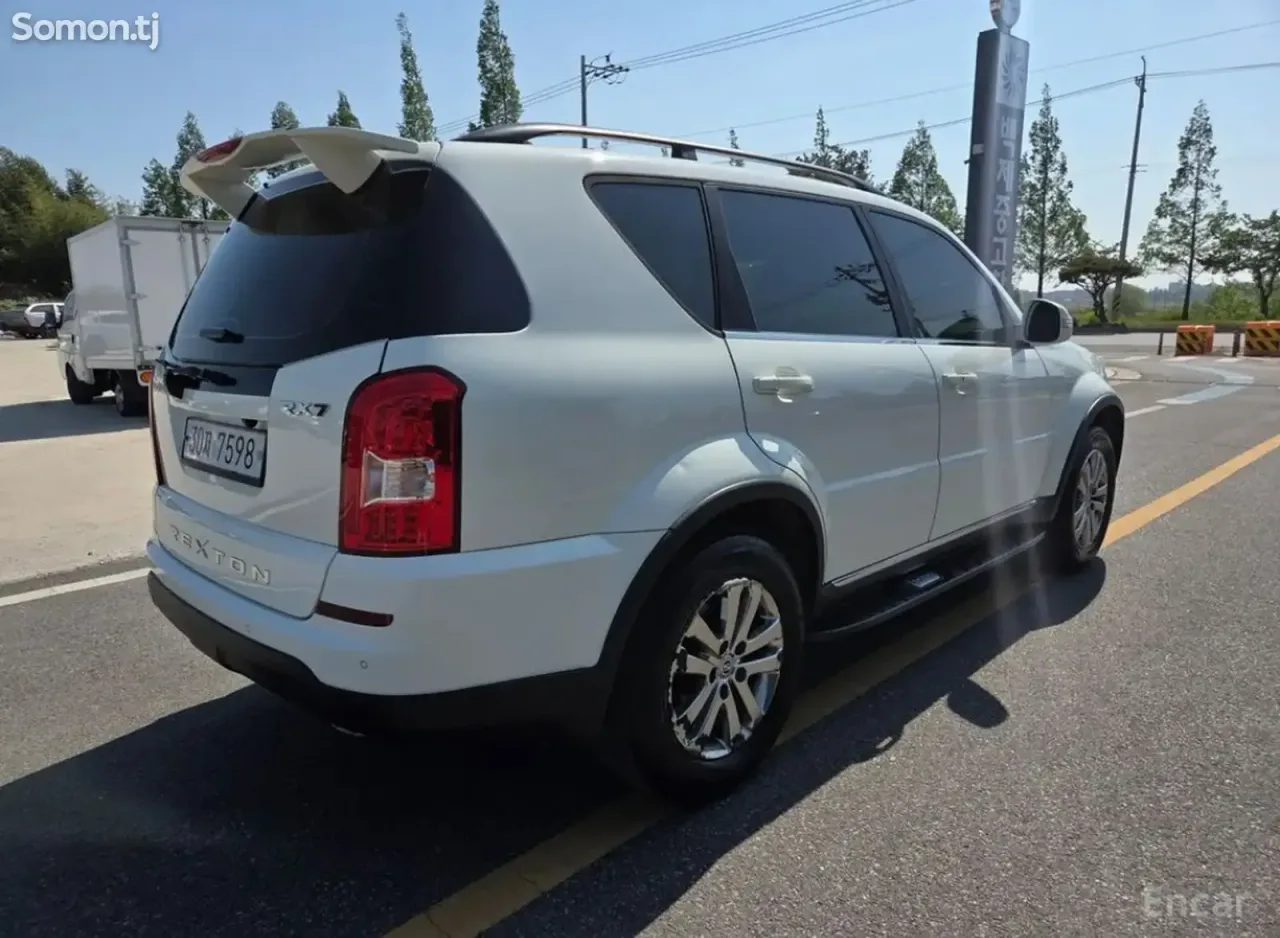 Ssang Yong Rexton 2014 · 2.0 AT