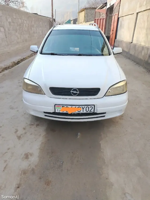 Opel Astra G 1998 · 1.6 MT