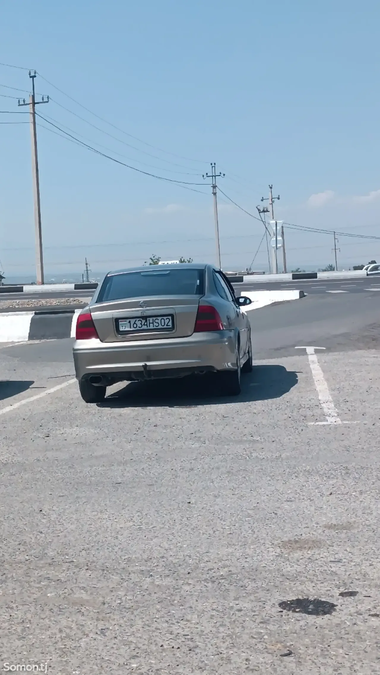 Opel Vectra B 1999 · 1.6 MT