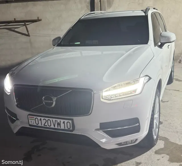 Volvo XC90 2019 · 2.2 AT
