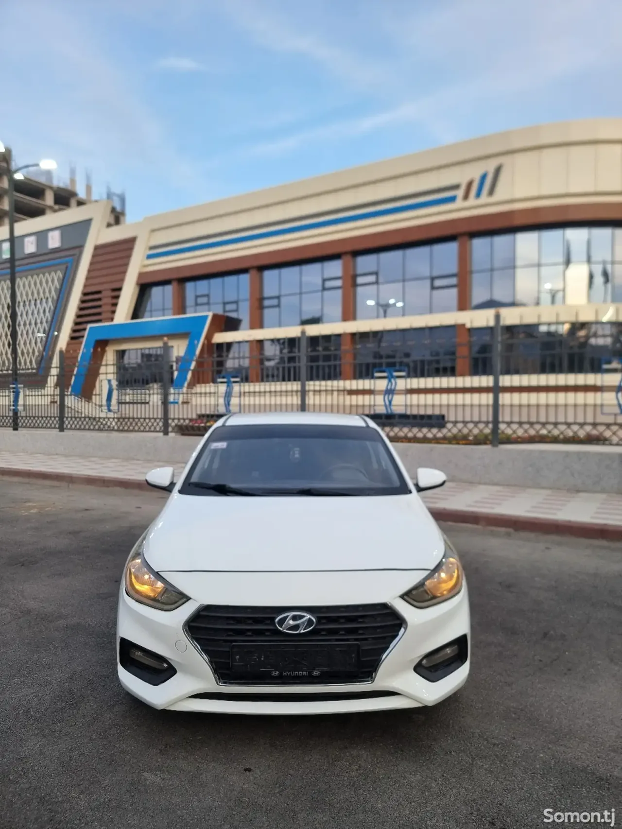 Hyundai Accent 2018 · 1.6 AT
