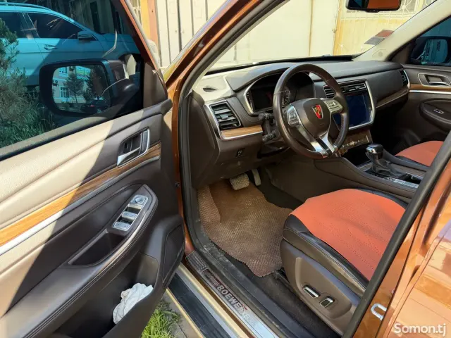 Roewe RX8 2018 · 2.0 AT