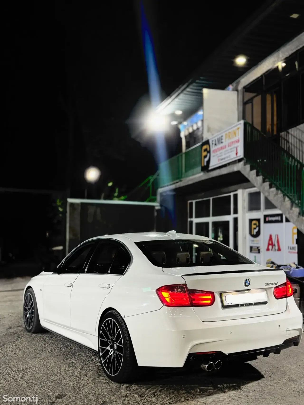 BMW 3 series 2013 · 2.0 AT