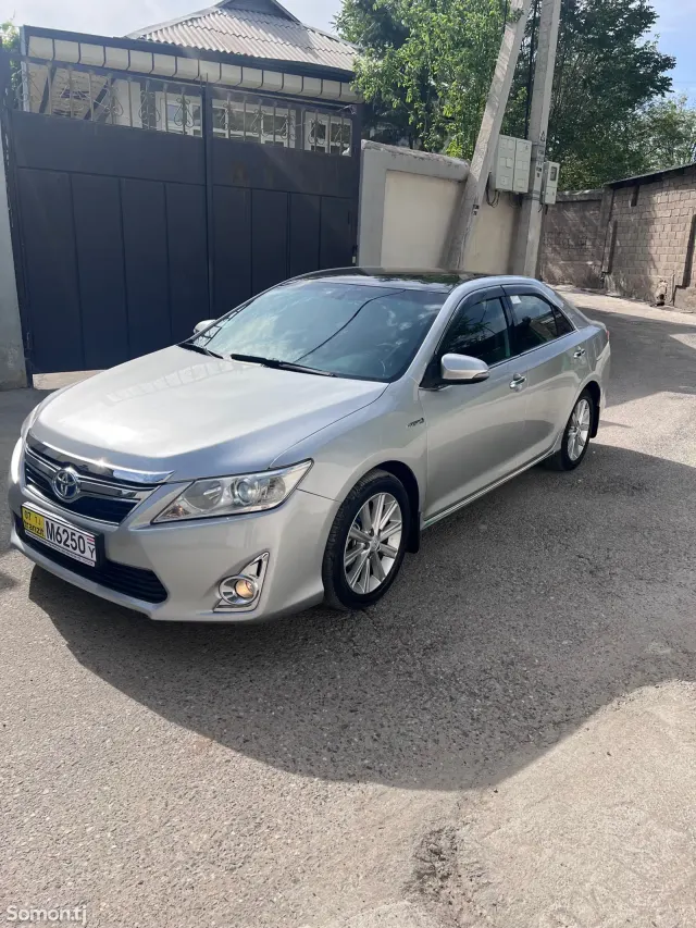 Toyota Camry 2012 · 2.5 AT