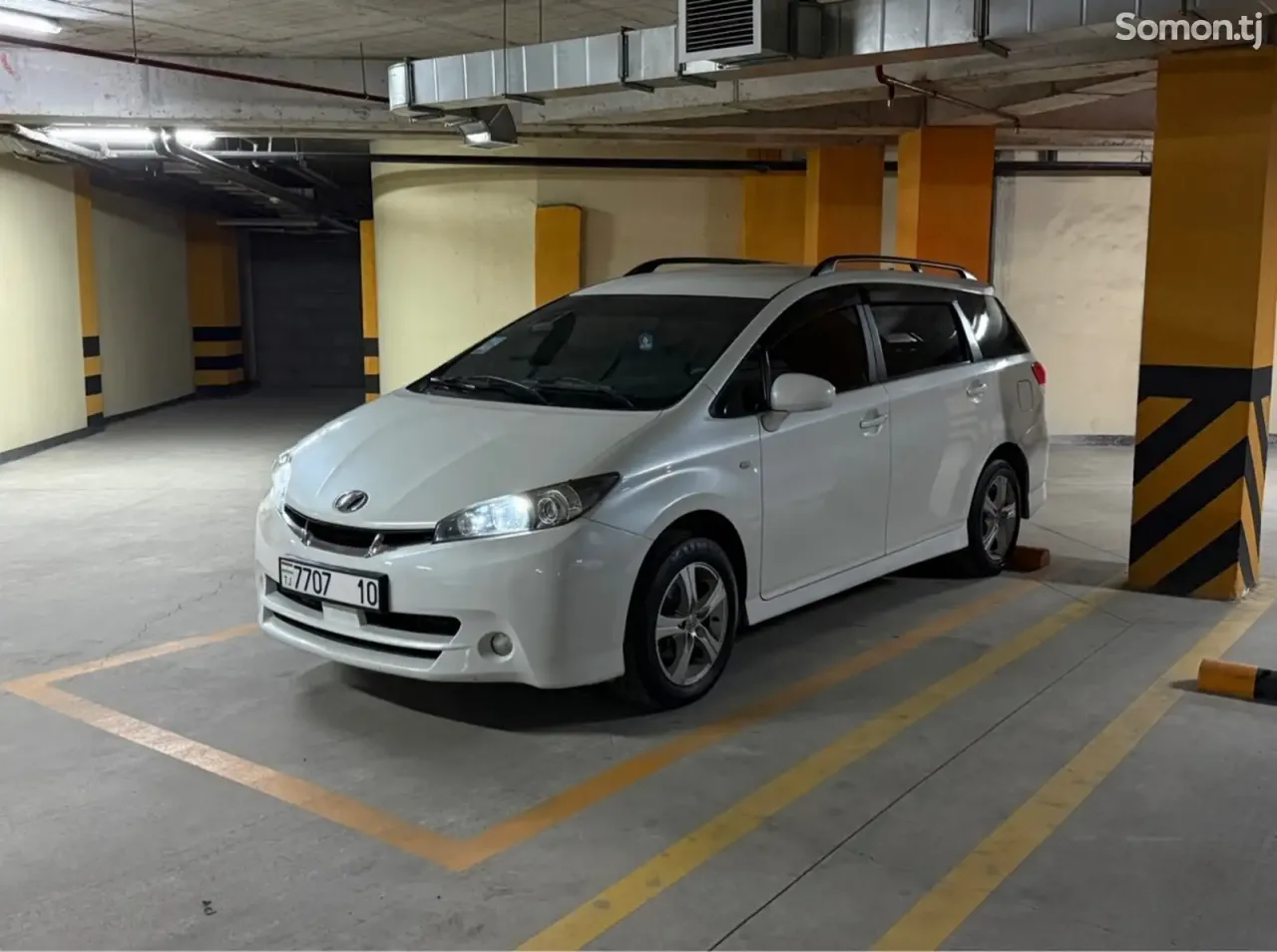 Toyota Wish 2010 · 1.8 CVT