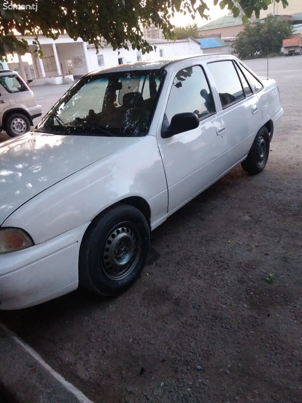 Daewoo Nexia 1996 · 1.8 MT
