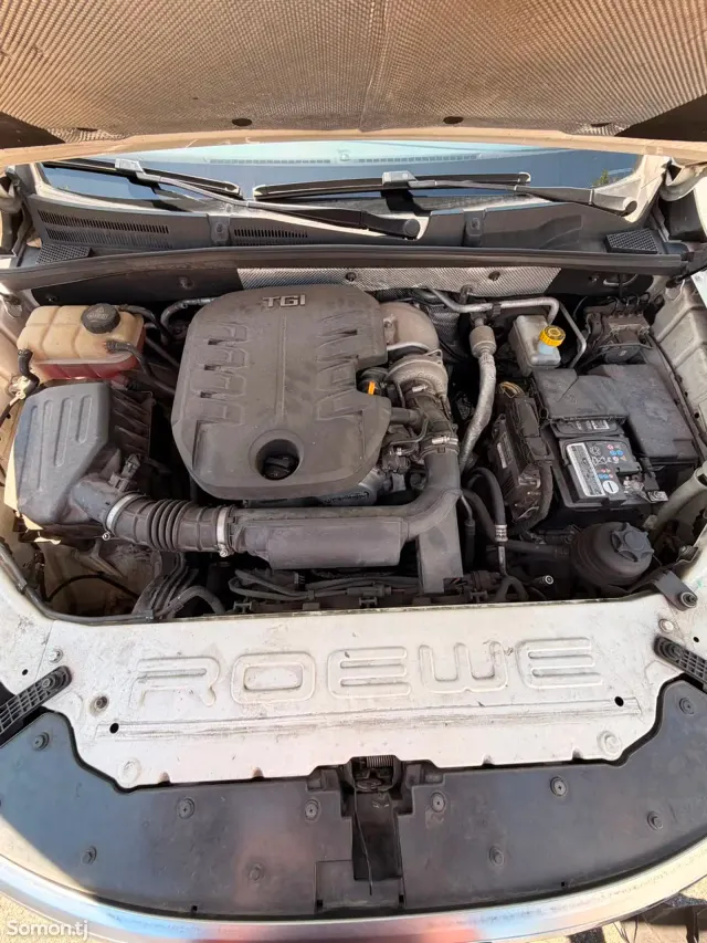 Roewe RX8 2018 · 2.0 AT