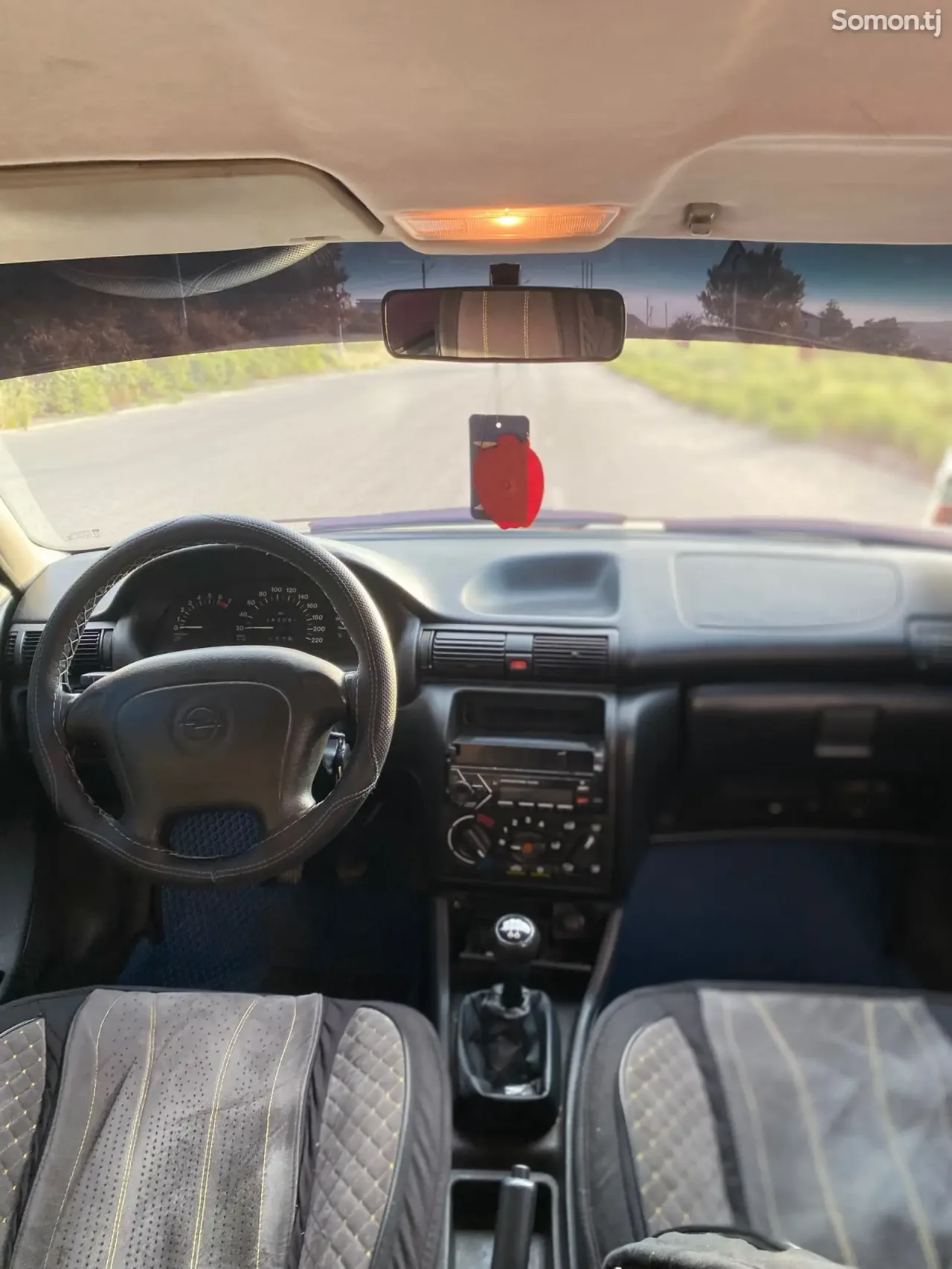 Opel Astra F 1997 · 1.6 MT