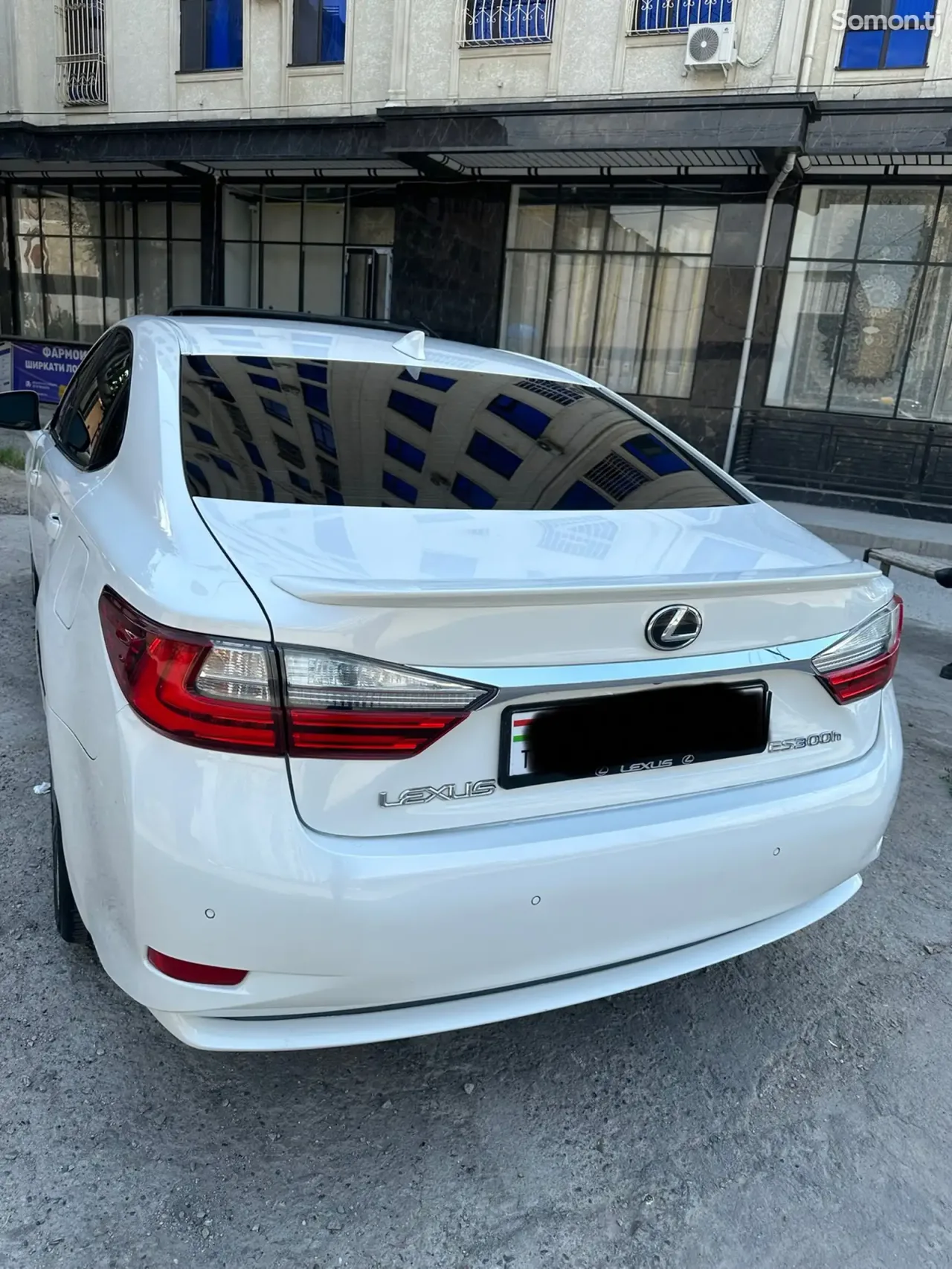 Lexus ES series 2016 · 3.0 AT