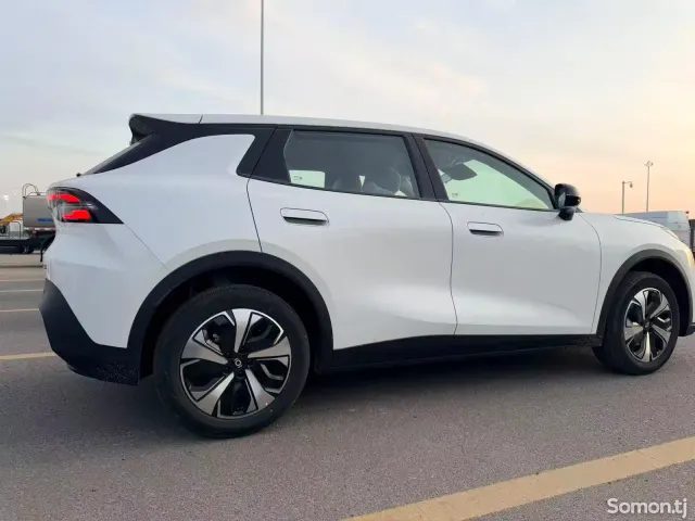 Changan Qiyuan Q 2026 · AT