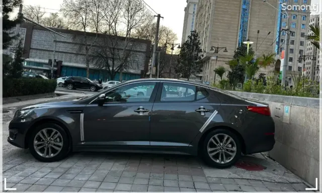 Kia K5 2014 · AT