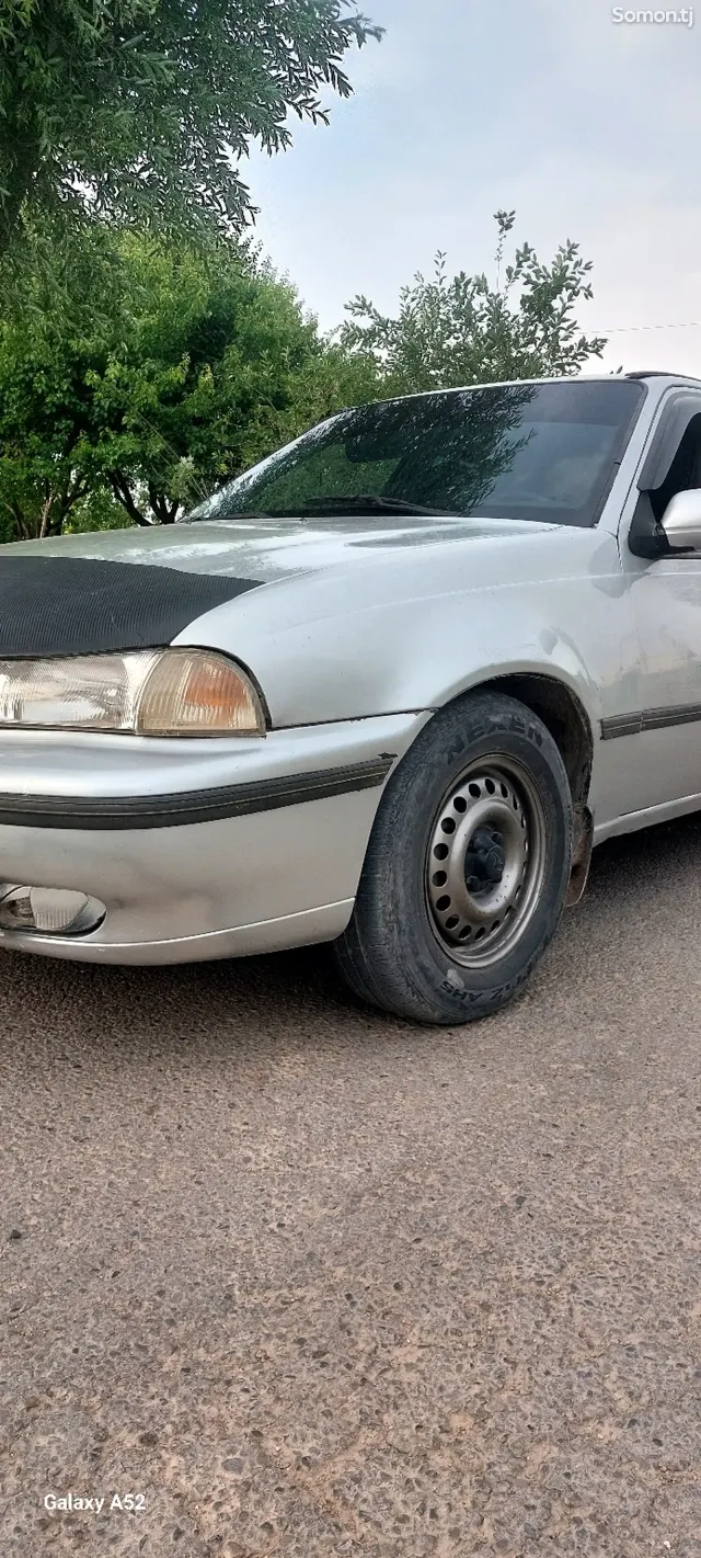 Daewoo Nexia 1996 · 1.6 MT