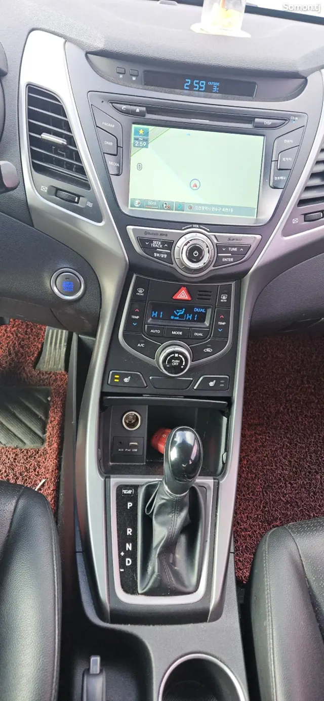 Hyundai Avante 2014 · 1.6 AT