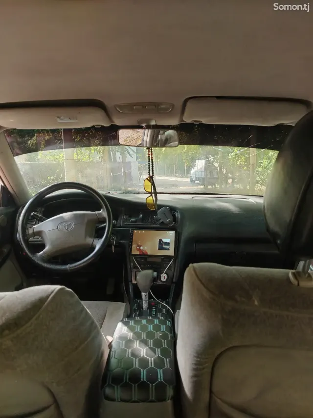Toyota Mark II 1997 · 2.0 AT