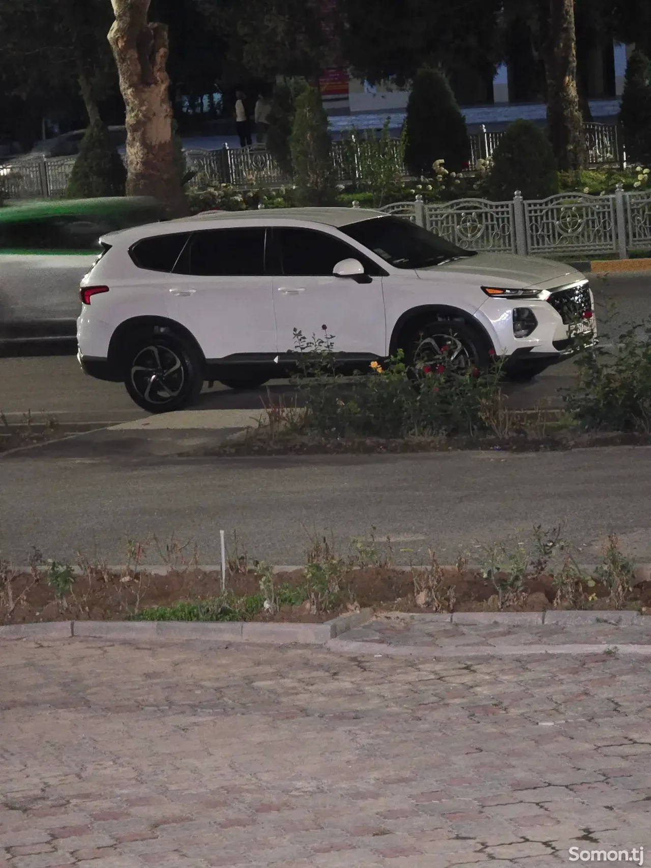 Hyundai Santa Fe 2019 · 2.4 AT