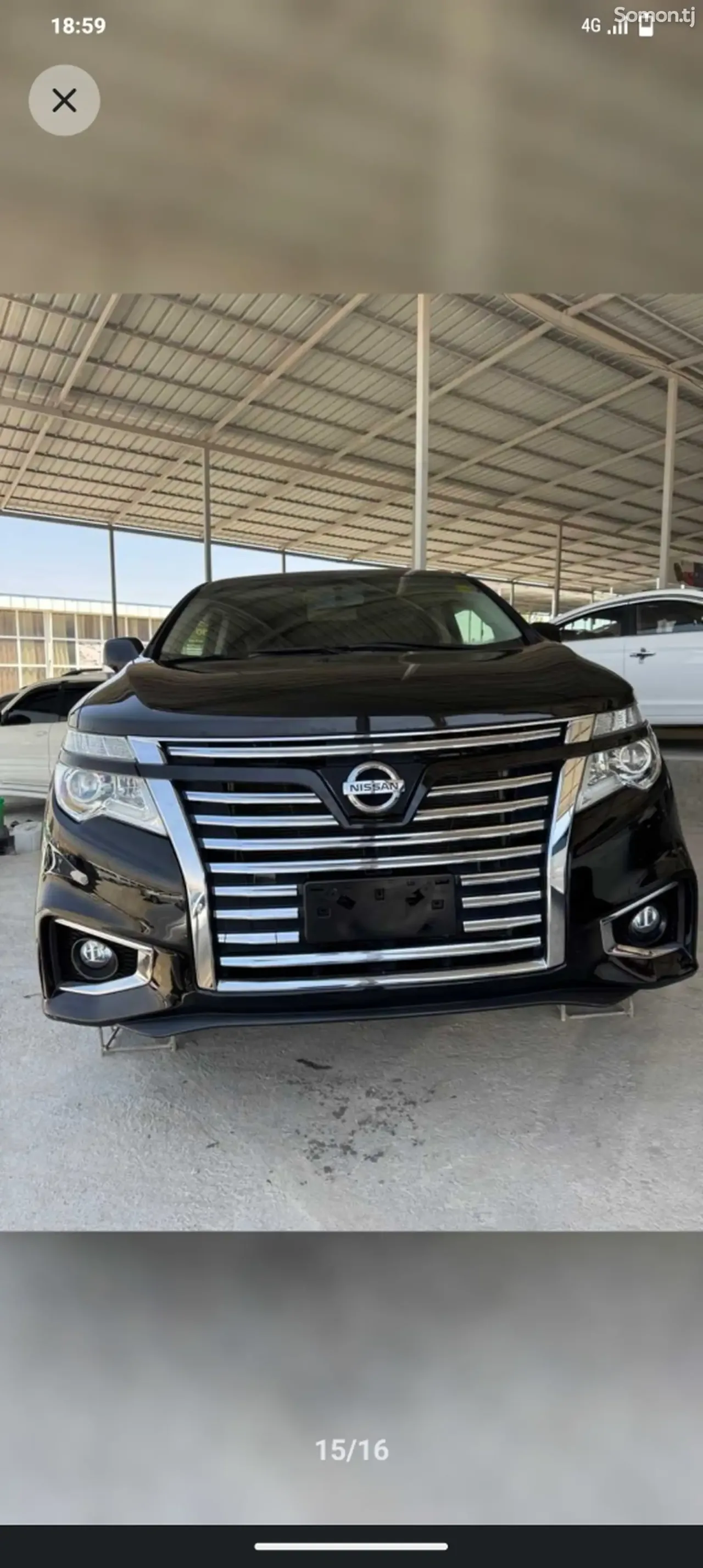 Nissan Elgrand 2015 · 2.5 AT