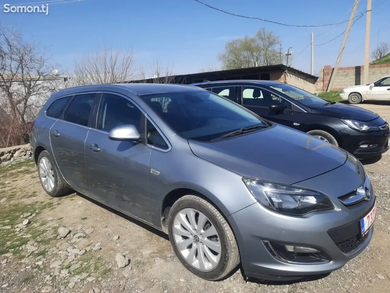 Opel Astra J 2015 · 1.4 MT