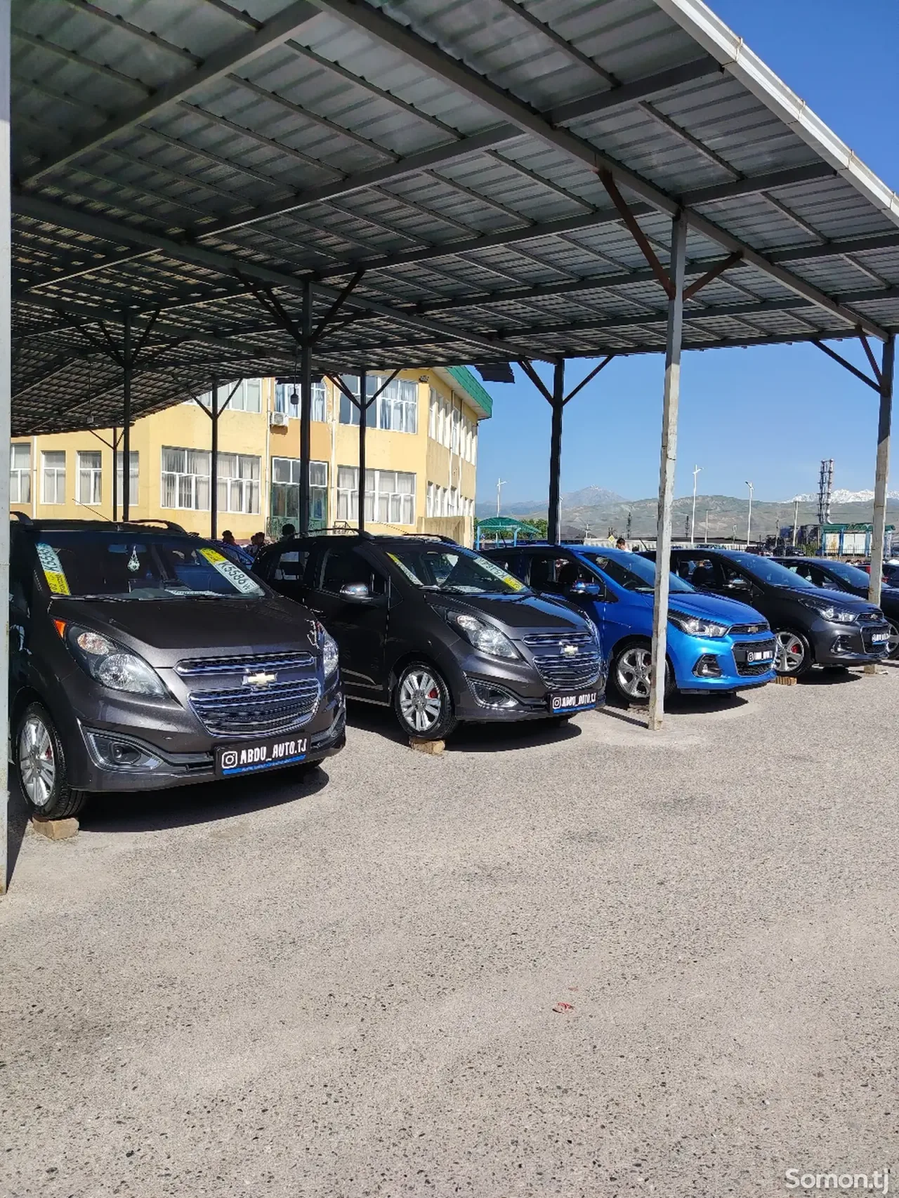Chevrolet Spark 2015 · 1.0 AT