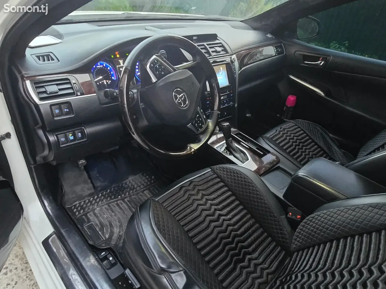 Toyota Camry 2017 · 3.5 AT