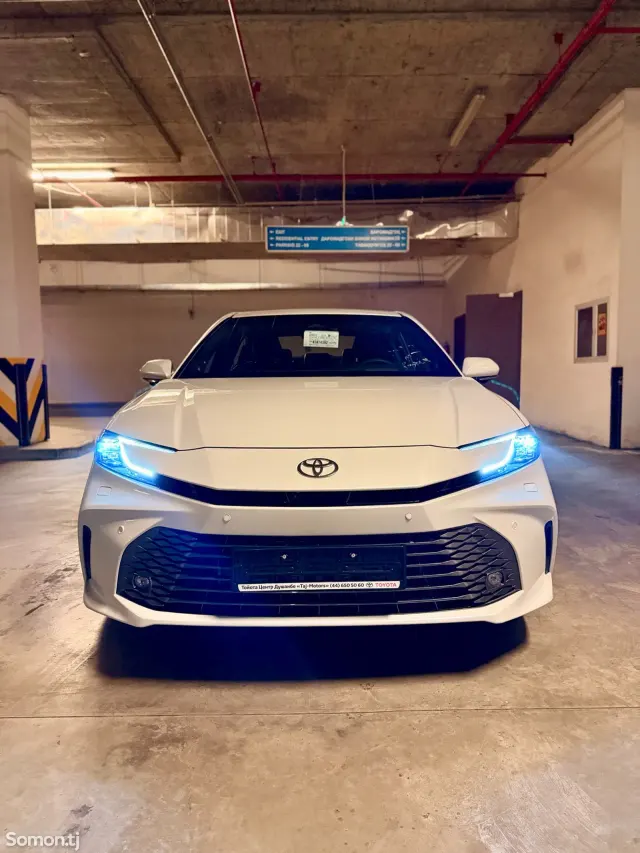 Toyota Camry 2026 · 2.5 AT