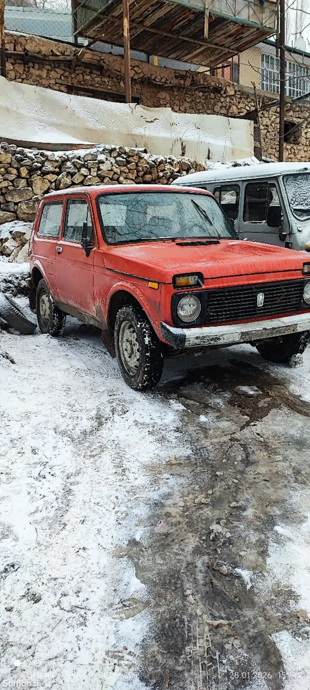 Lada (ВАЗ) Нива 1990 · 1.6 MT