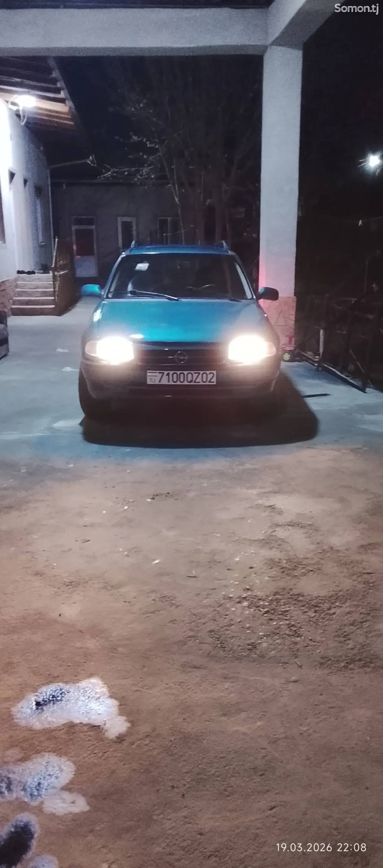 Opel Astra F 1994 · 1.6 MT