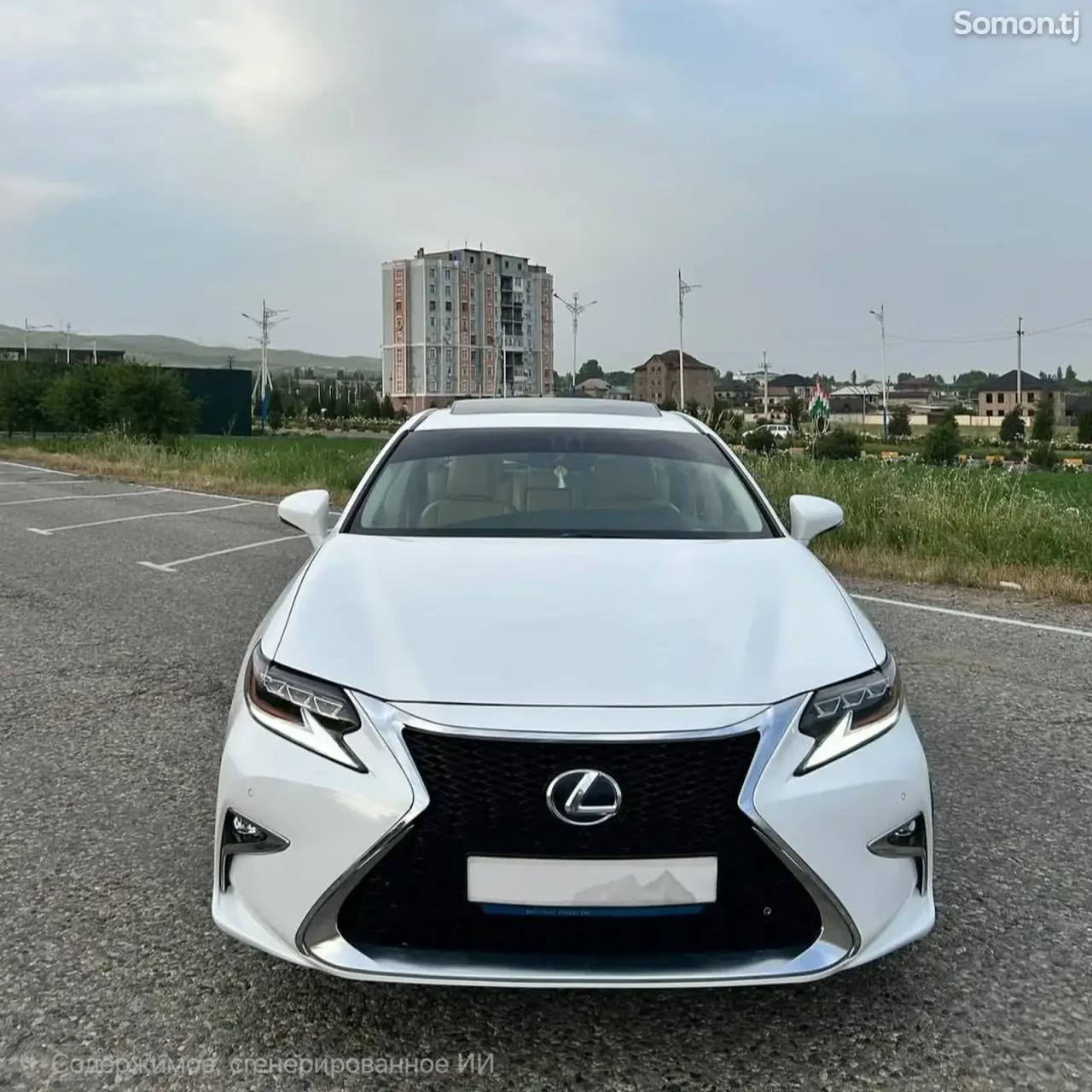 Lexus ES series 2013 · 2.5 AT
