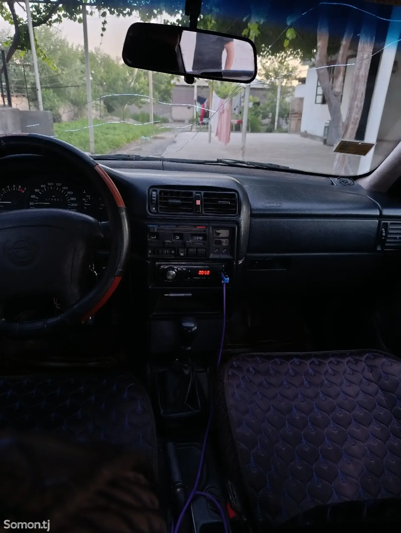 Opel Vectra B 1995 · 0.6 MT