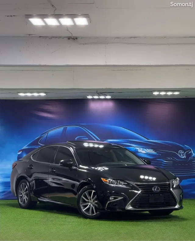 Lexus ES series 2018 · 3.0 AT