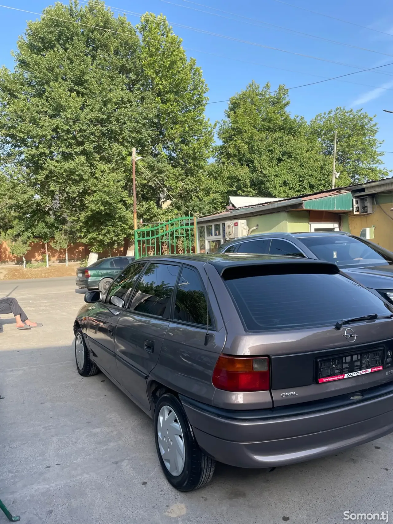 Opel Astra F 1998 · 1.6 MT
