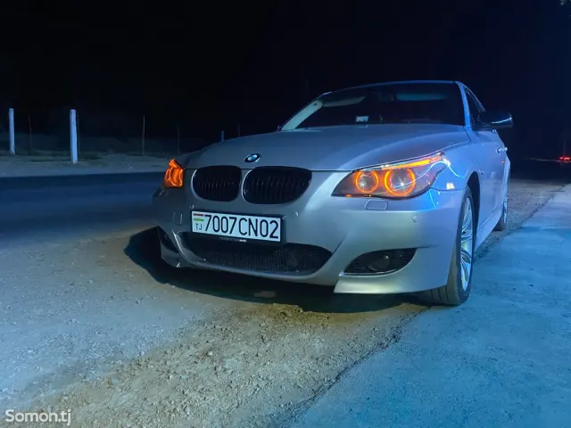 BMW 5 series 2004 · 3.0 AT