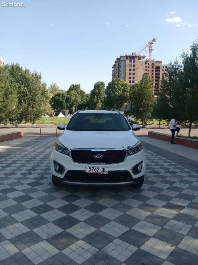 Kia Sorento 2017 · 2.0 AT