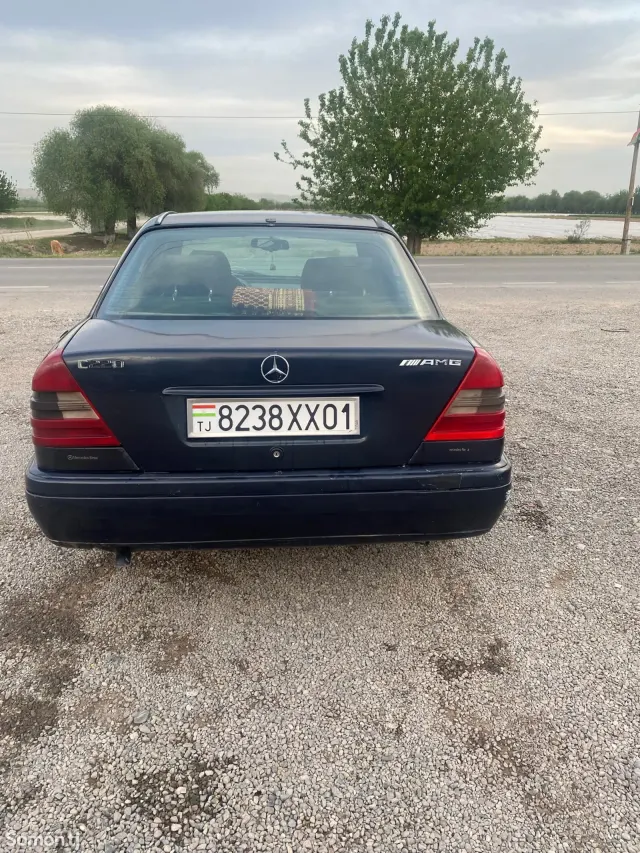 Mercedes-Benz C class 1995 · 1.8 MT