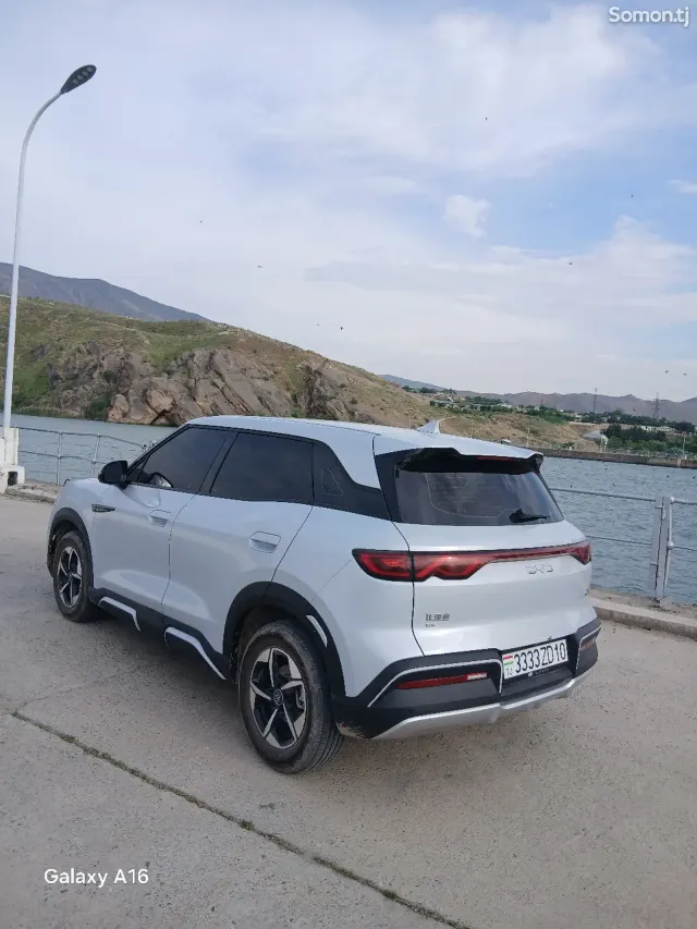 BYD Yuan Up 2025 · AT