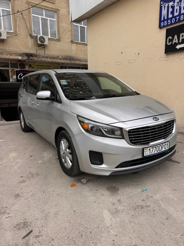 Kia Carnival 2014 · 3.5 AT