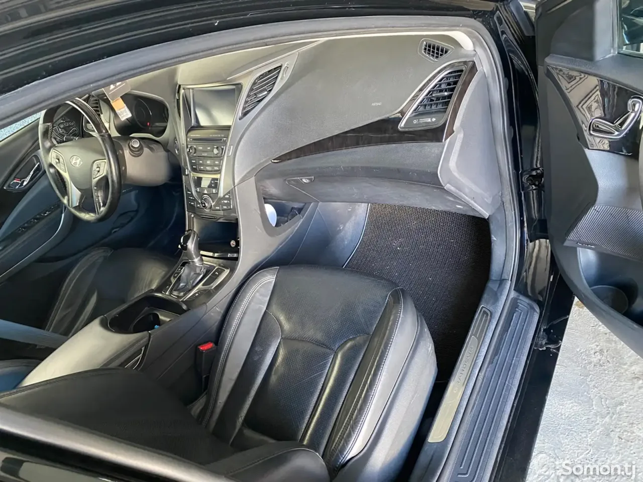 Hyundai Grandeur 2014 · 2.4 AT