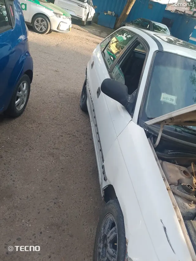 Opel Astra F 1992 · 1.6 MT