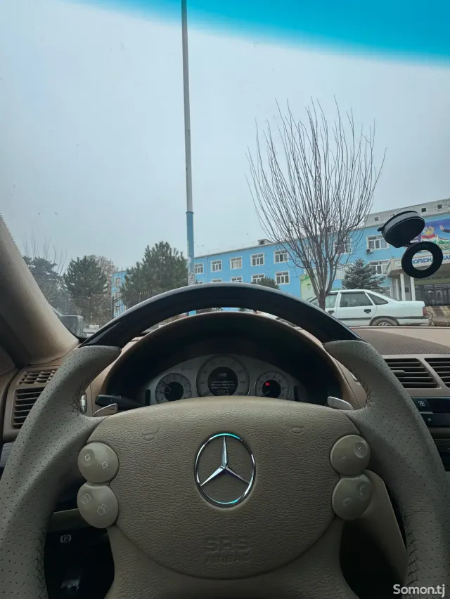 Mercedes-Benz E class 2008 · 3.5 AT