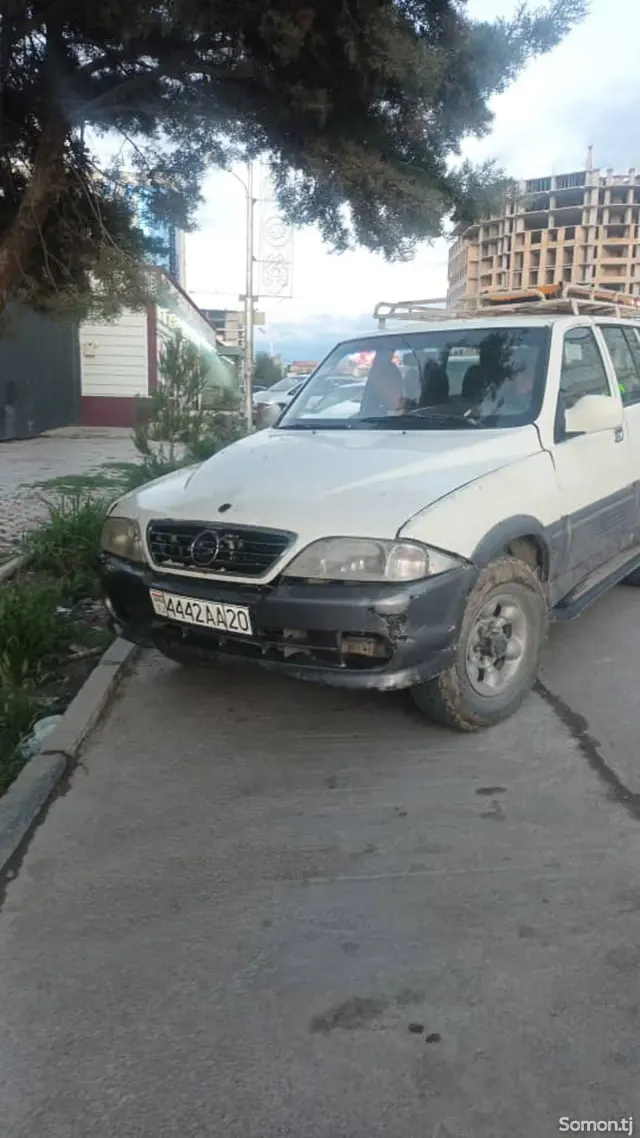 Ssang Yong Musso 2000 · 2.9 MT