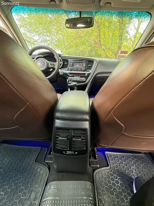 Kia Optima 2015 · 2.4 AT