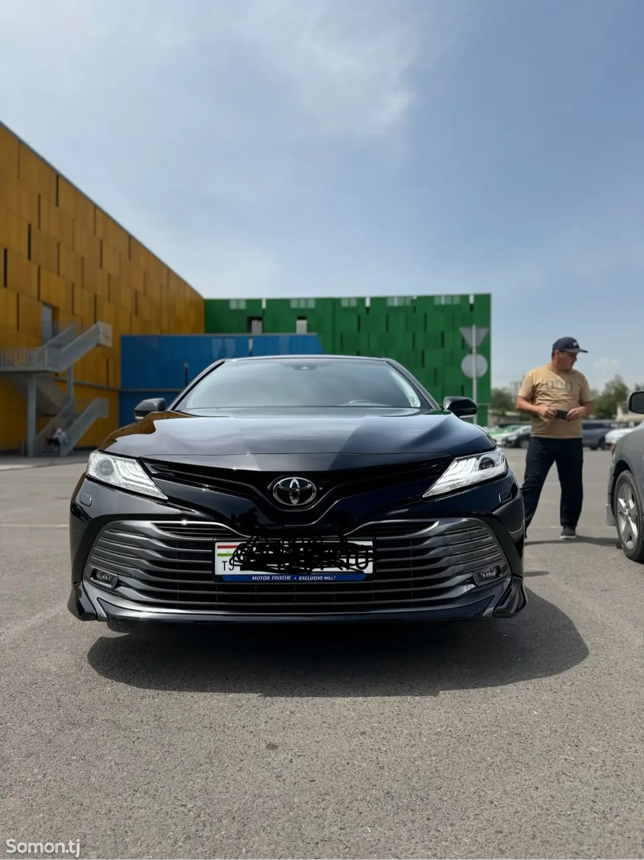 Toyota Camry 2020 · 2.5 AT