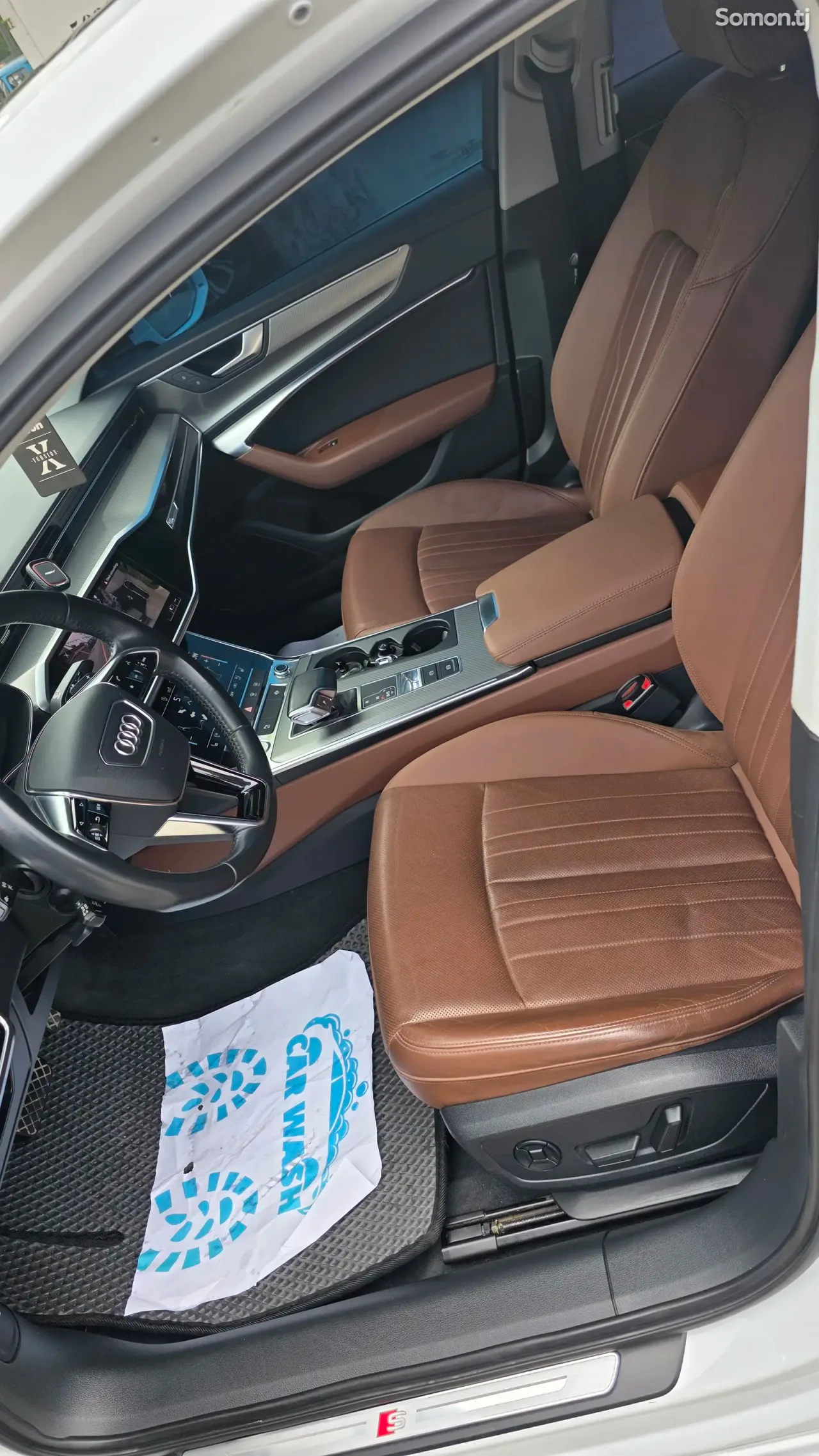 Audi A6 2021 · 2.0 AT