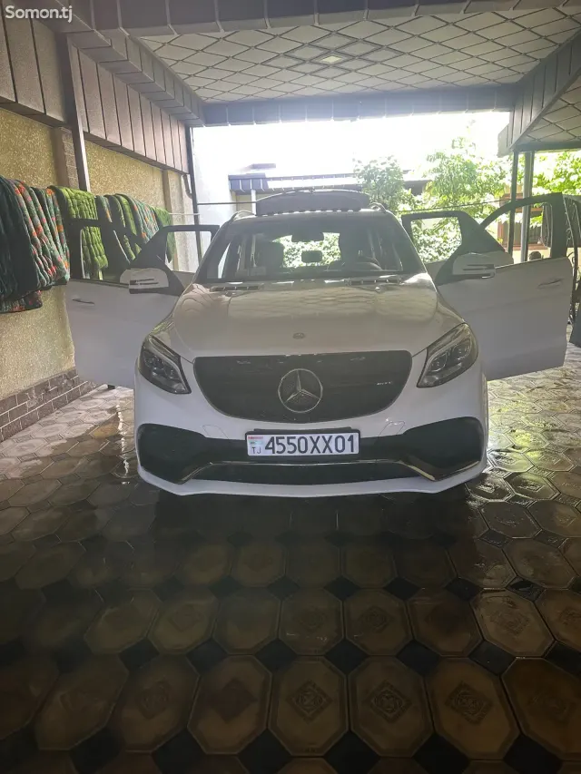 Mercedes-Benz ML class 2014 · 3.5 AT