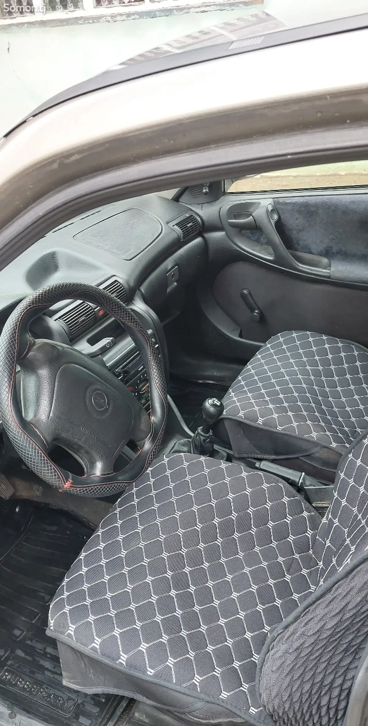 Opel Astra F 1996 · MT