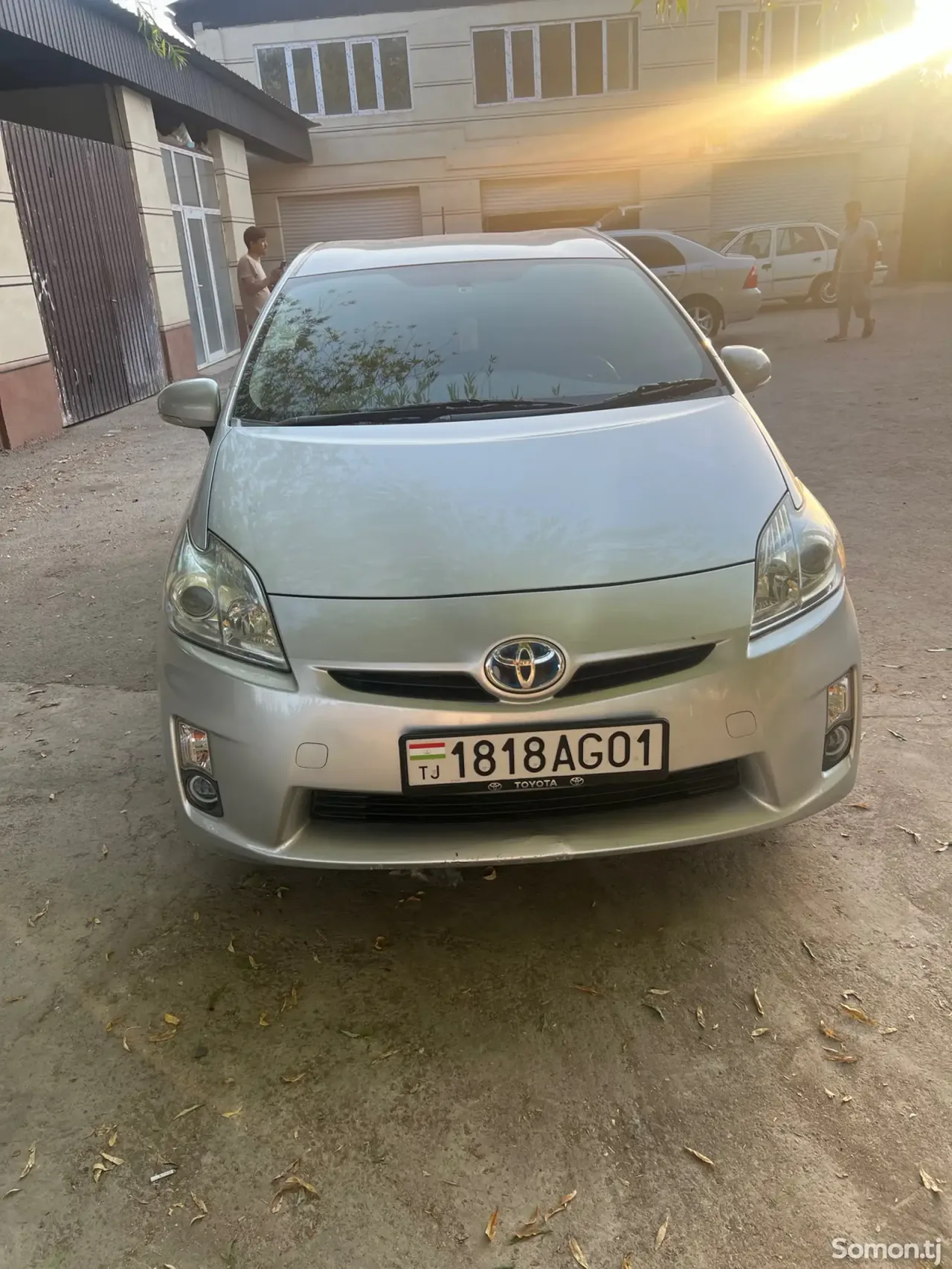 Toyota Prius 2010 · 1.8 CVT