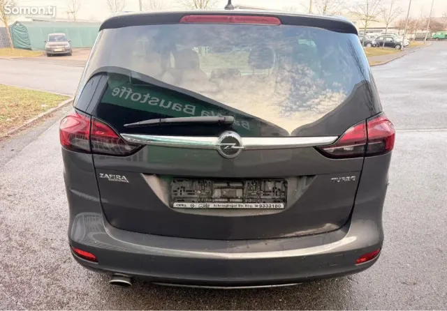 Opel Zafira 2015 · 1.6 AT